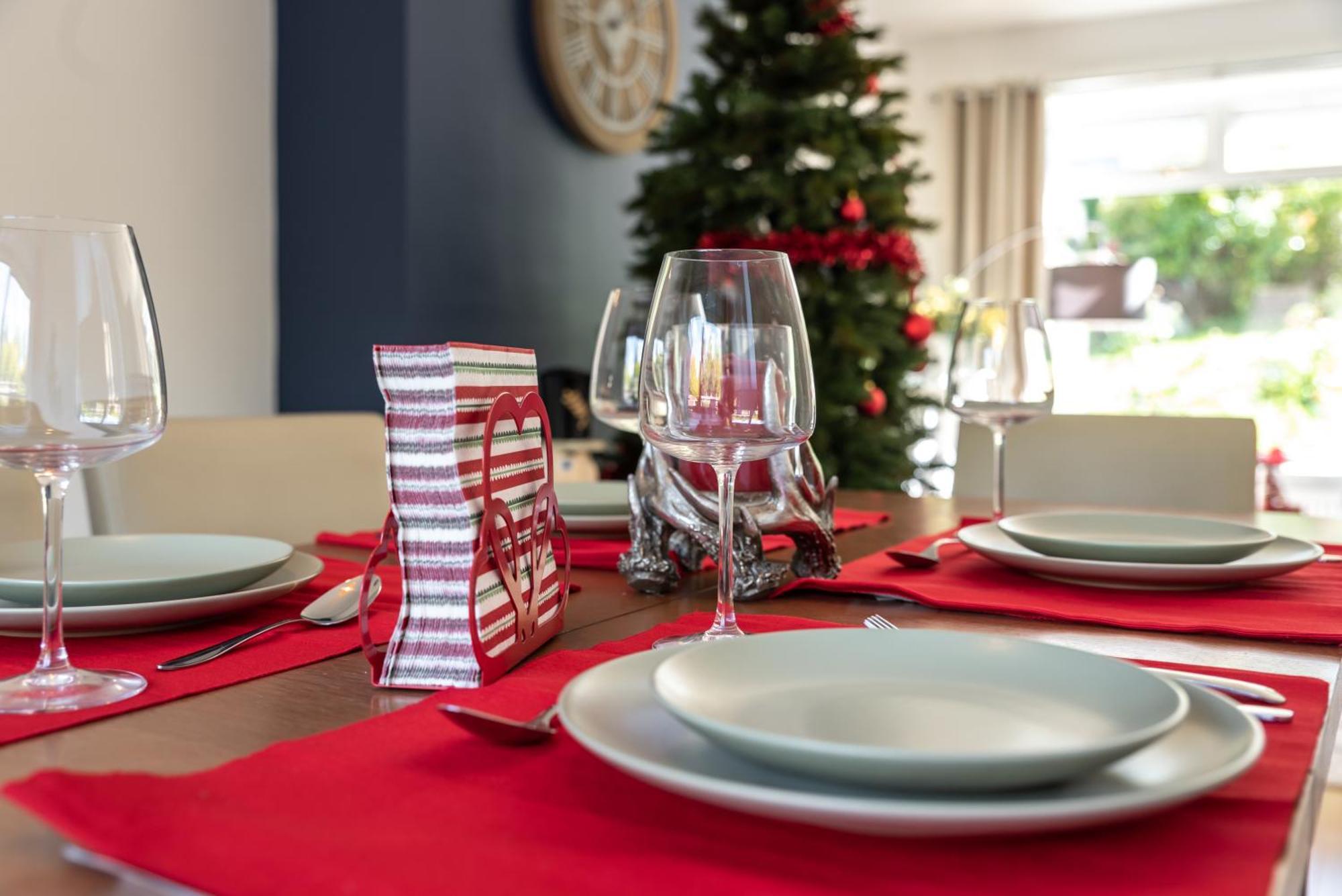 Chichester Retreat House With Free Parking מראה חיצוני תמונה