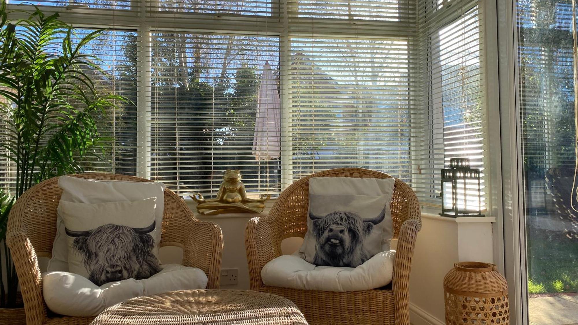 Chichester Retreat House With Free Parking מראה חיצוני תמונה